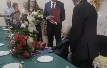 1000046822